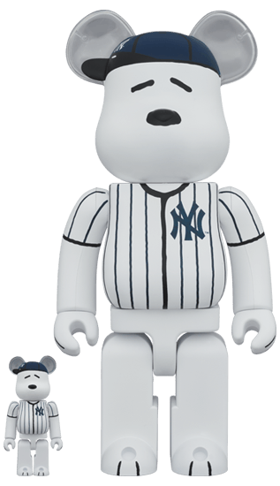 [Preorder] MLB x Peanuts Snoopy (New York Yankees) 400%+100% Bearbrick - Eye For Toys